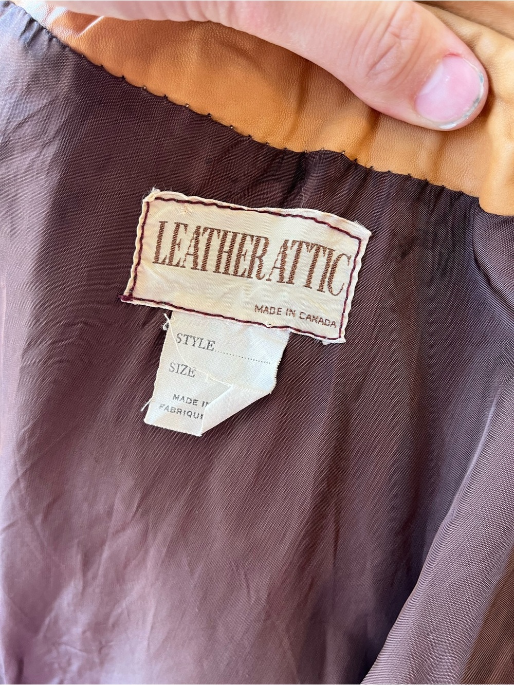 Women’s Vintage Classic Brown Leather Bomber Jacket Size S - Picture 3 of 10